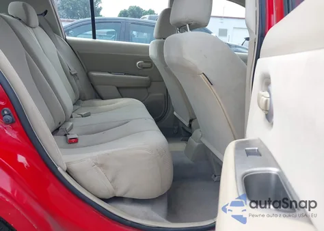 2010 Nissan Versa 1.8S из США, поврежденный, VIN 3N1BC1CP3AL449193